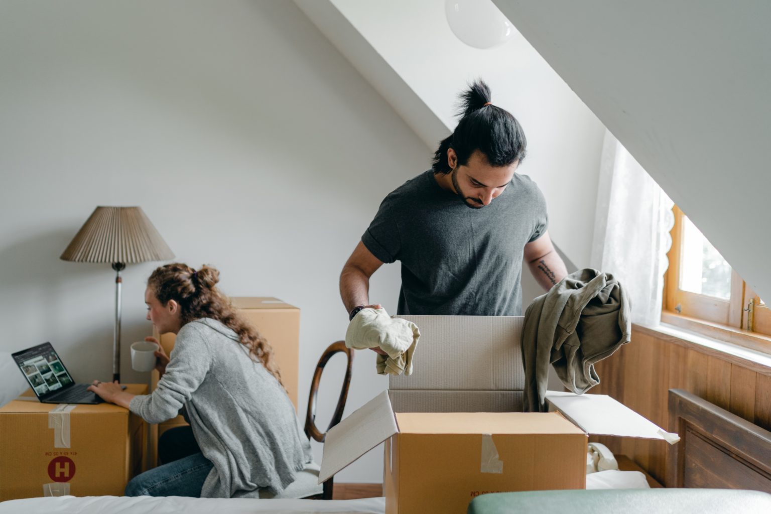 Job Relocation Checklist: 5 Tips Before Moving - SellHouseFast.com