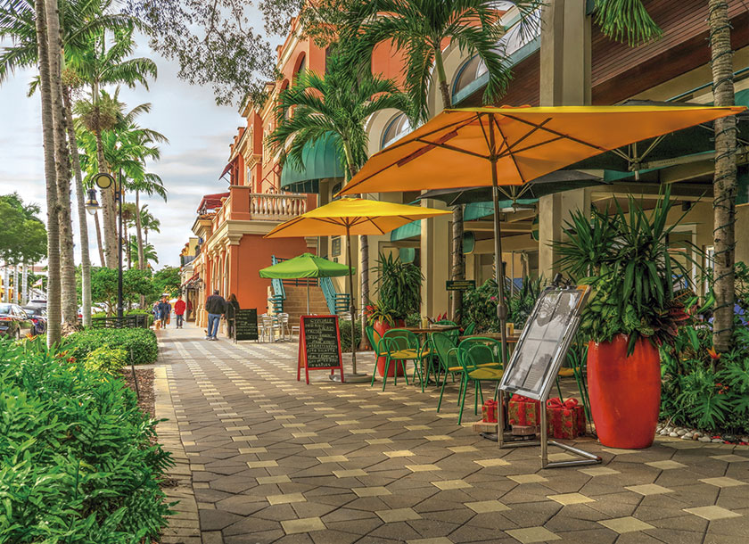 Nice Street of Naples Florida