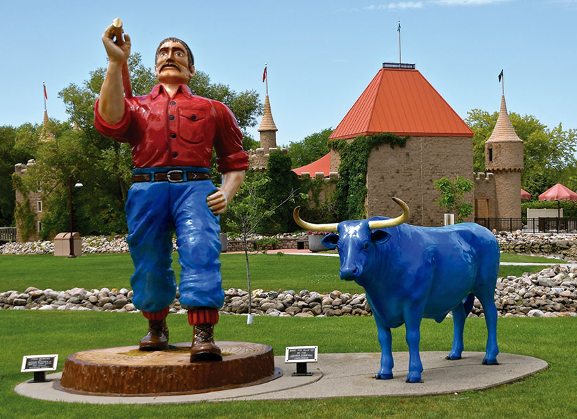 Statues in Aberdeen South Dakota