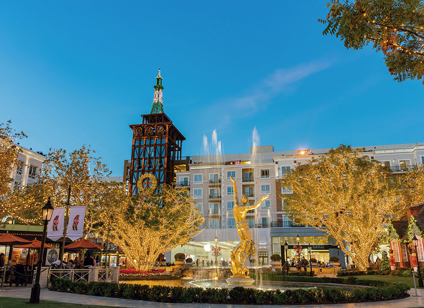 The Americana Square in Glendale California