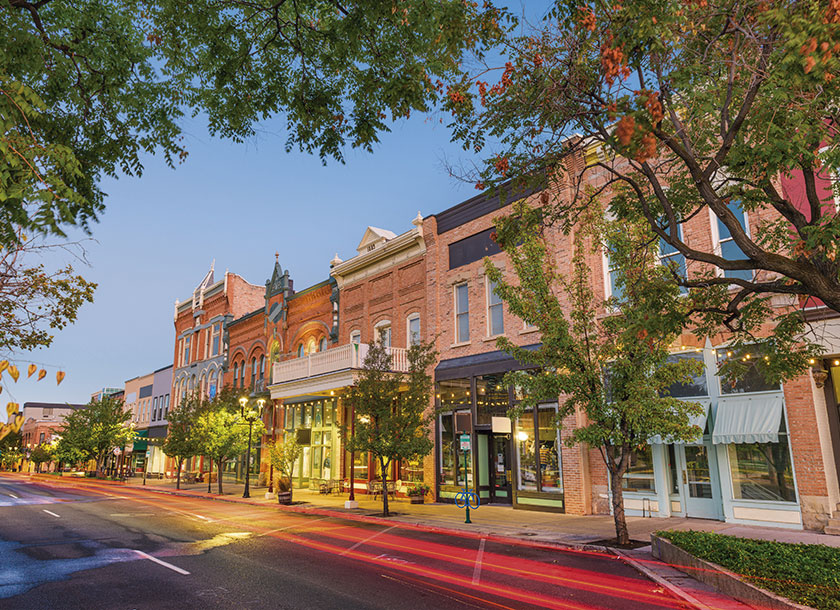 Street and building Bountiful Utah