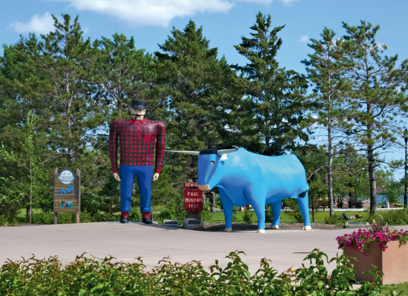 Paul Bunyan and Babe the Blue Ox in Bemidji Minnesota