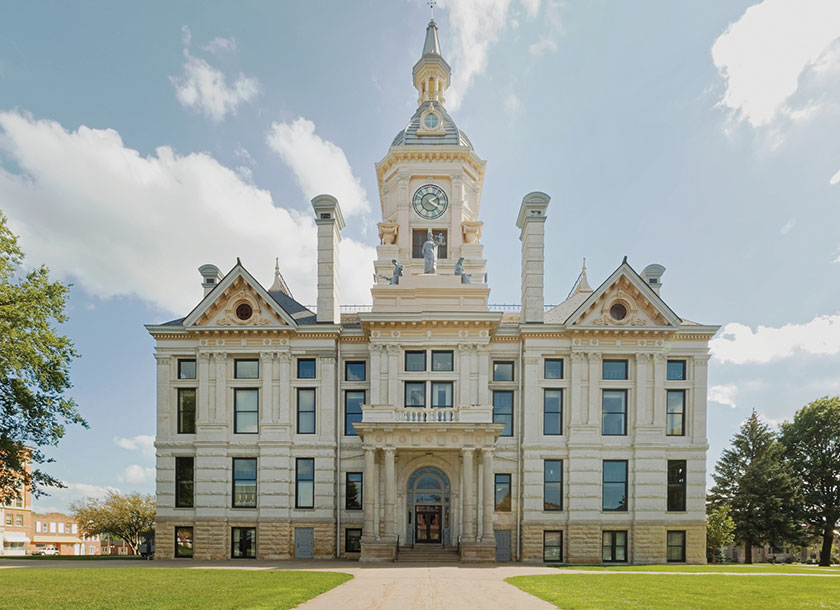 State Capitol builidng Marshalltown Iowa