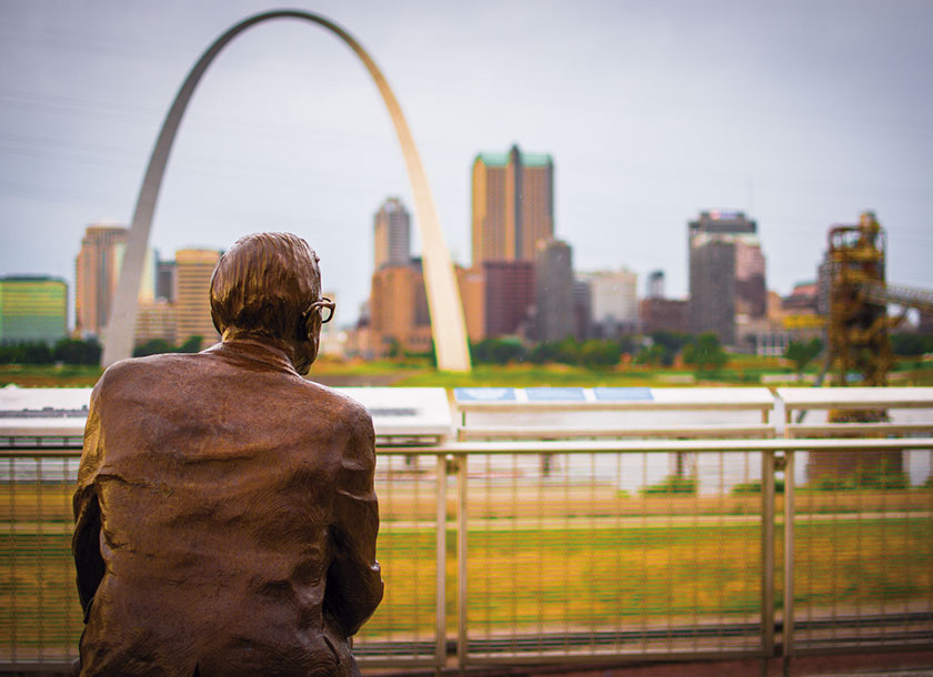 A view of the Gateway Arch and Memorial Park in East Saint Louis Illinois